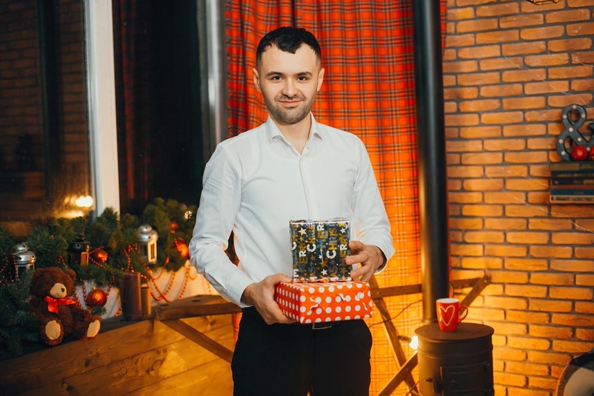 Что подарить куму на день рождения